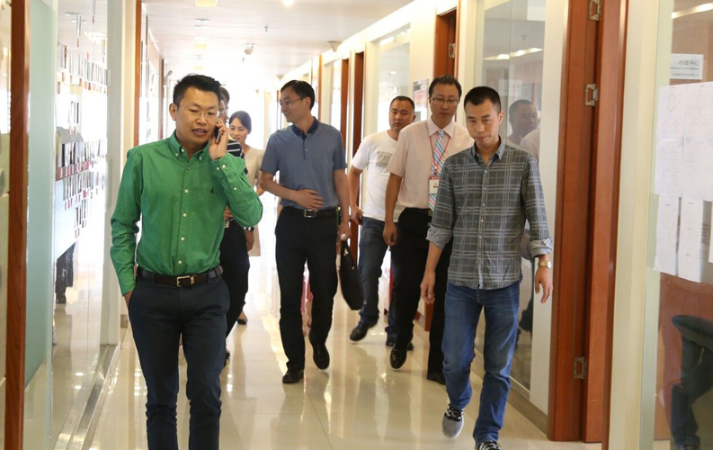 重慶天度網(wǎng)絡(luò)信息技術(shù)有限公司作為天度集團(tuán)子公司，投資規(guī)模為1000萬元，其技術(shù)研發(fā)基地規(guī)模將達(dá)到200人左右